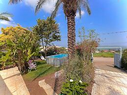 Sea of Galilee Country House by SeaNRent