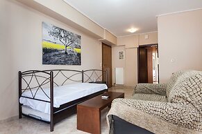 Vironas Delight 1Bd Apt w Lovely Balcony