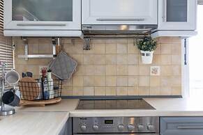 Sunny Loft With a Panoramic View