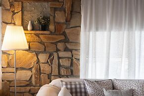 Sunny Loft With a Panoramic View