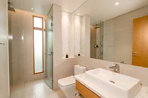 Enjoy A Luxurious 5 Bedroom Villa