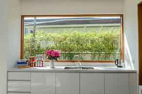 Enjoy A Luxurious 5 Bedroom Villa