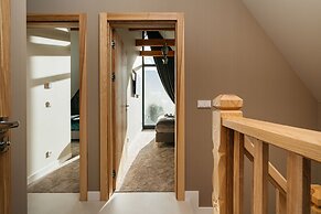 Skyline Villa - LoftAffair