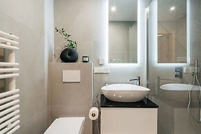 Skyline Villa - LoftAffair