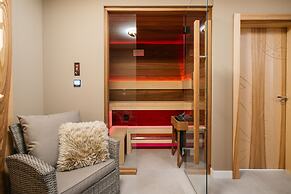 Skyline Villa - LoftAffair