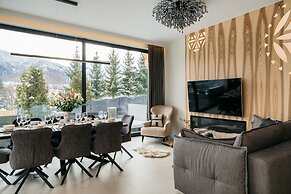 Skyline Villa - LoftAffair