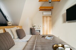 Skyline Villa - LoftAffair