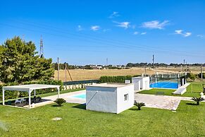 Villa Cristal Pool and Padel