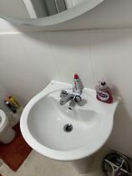 Immaculate 2-bed Apartment in Greenhithe