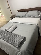 Inviting 2-bed Apartment in London