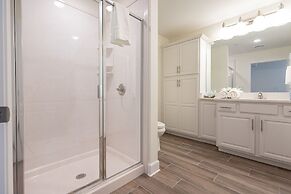 Phoenix Gulf Towers 1902 2 Bedroom Condo