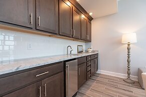 Phoenix Gulf Towers 2002 2 Bedroom Condo