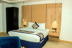 Water Ripples Hotel