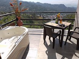 Inviting Mountain Chalet in San Francisco