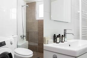 Comfy 1BR Apartment in Ampelokipoi