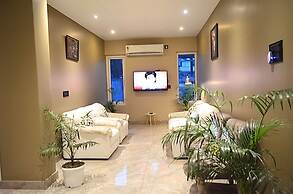 Hotel Essence Grandeur