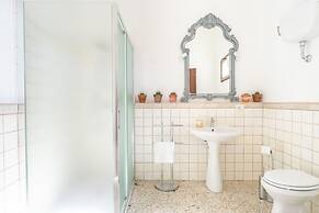 Spacious House in Sinis