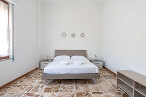 Spacious House in Sinis