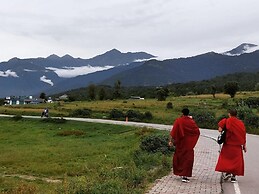 The Lost Hostels-Bir - Landing Site