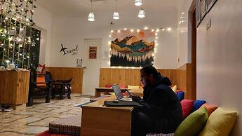 The Lost Hostels-Bir - Landing Site