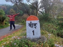 The Lost Hostels-Bir - Landing Site