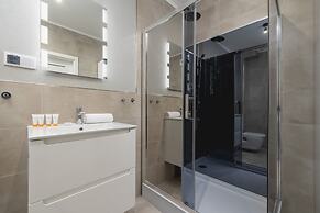 Dąbska Studio With Terrace by Renters