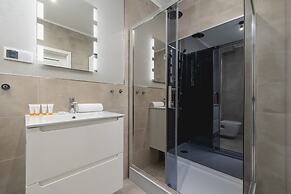 Dąbska Studio With Terrace by Renters