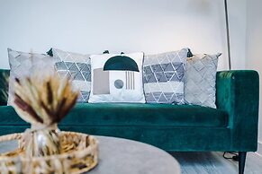 Manchester Short Stay Last Minute Discounts