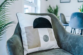 Manchester Short Stay Last Minute Discounts