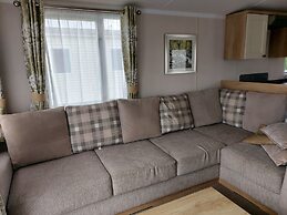 208 Unity Beach 6 Berth enc Garden no Pets