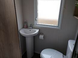 208 Unity Beach 6 Berth enc Garden no Pets