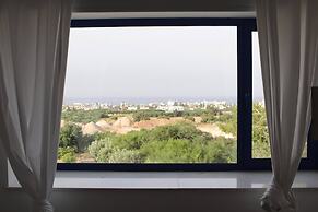 Modern 4-bedroom Villa With A Private Pool