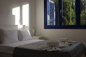 Modern 4-bedroom Villa With A Private Pool