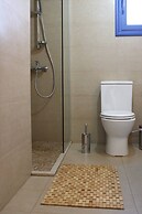 Modern 4-bedroom Villa With A Private Pool