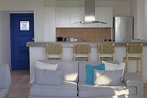 Modern 4-bedroom Villa With A Private Pool