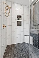 New Lux 3 BR 3 5 Bath Columbus