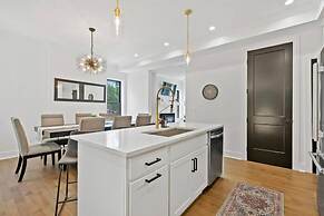 New Lux 3 BR 3 5 Bath Columbus