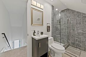 New Lux 3bed 3 5bath Short North