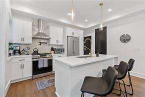 New Lux 3bed 3 5bath Short North