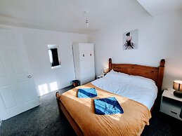 Comfortable 3 Bedroom House