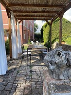 PALAZZO DEL PAPA COUNTRY SUITES