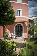 PALAZZO DEL PAPA COUNTRY SUITES