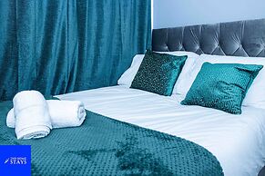 2ndhomestays -walsall- Charming 3-bedroom House