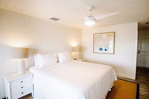 Hope Town Inn & Marina