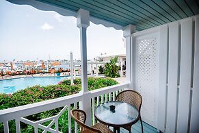 Hope Town Inn & Marina