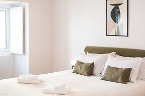 The Haus - Santa Barbara I