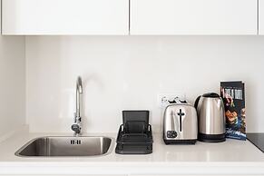 The Haus - Santa Barbara I