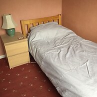 Lowry House Hotel in Walsall