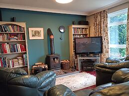 Lowry House Hotel in Walsall