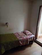 Hostal Urban Inn la Mariscal